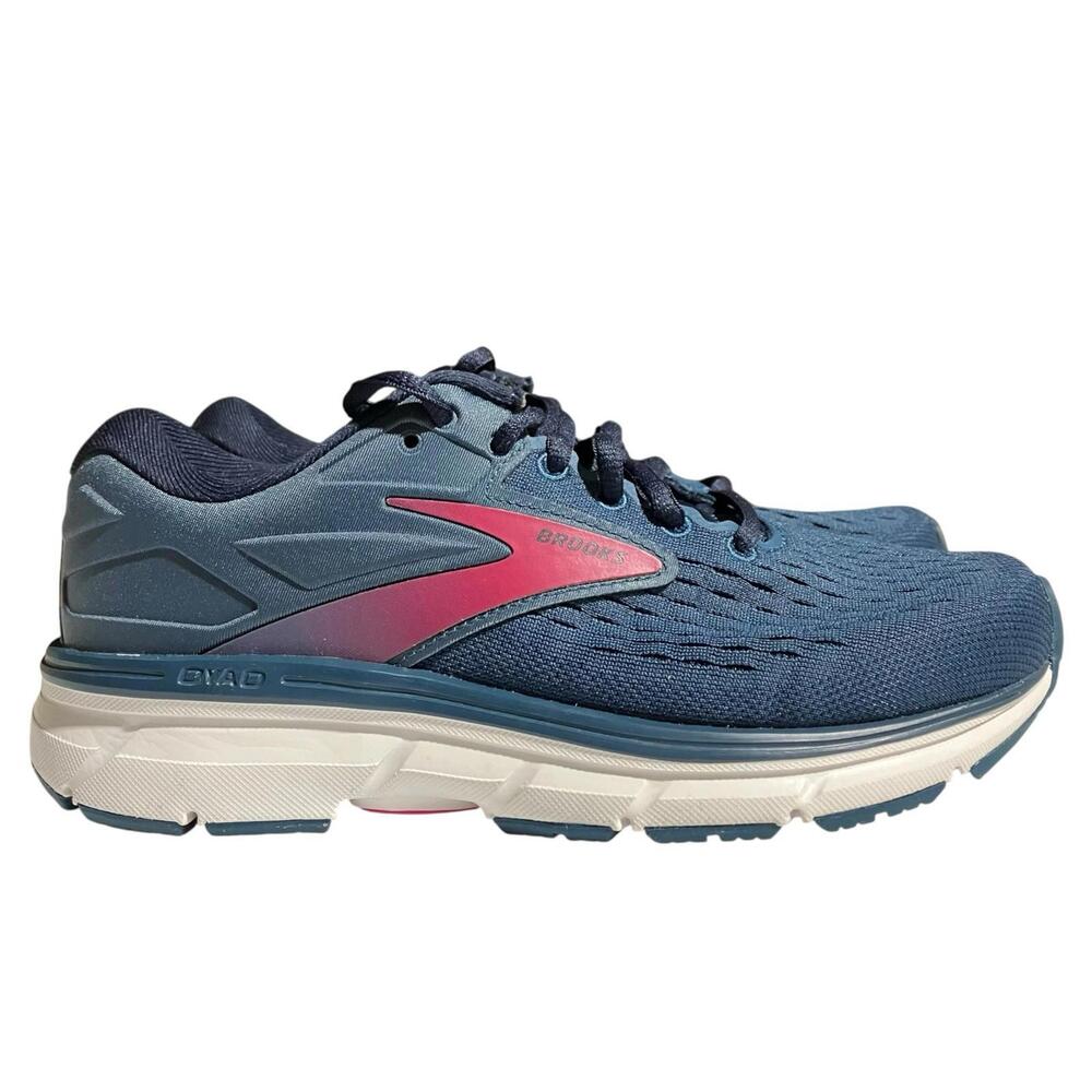 Brooks Sneakers Womens Blue Dyad 11 Running Sportswear 1203121B490 Size 6‎ Wide